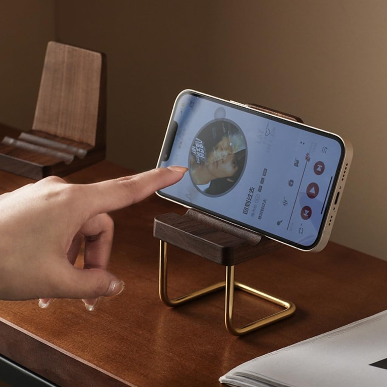 Ahşap Telefon Standı Ceviz Mas - Desk Setup Natural incelemesi ve fiyatı